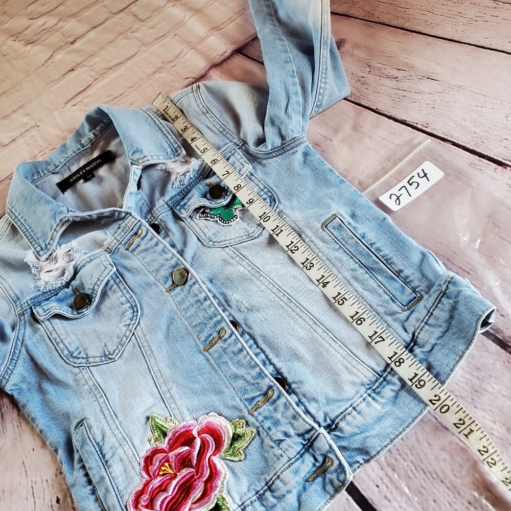 Ashley Mason Embroidered Distressed Denim Blue Jacket Trucker Small Button-up - Picture 8 of 9
